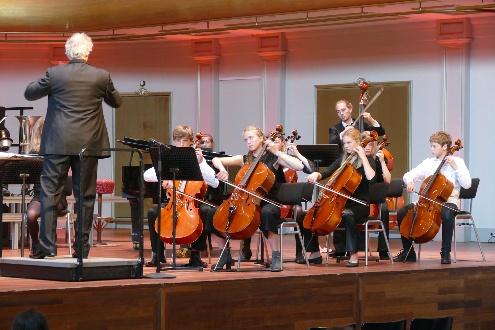 Divertimento en het Kennemer Jeugd Orkest